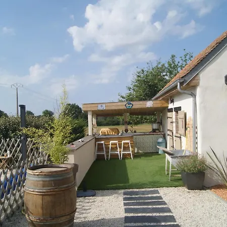 Holiday home Maison Avec Piscine Proche Du Circuit *