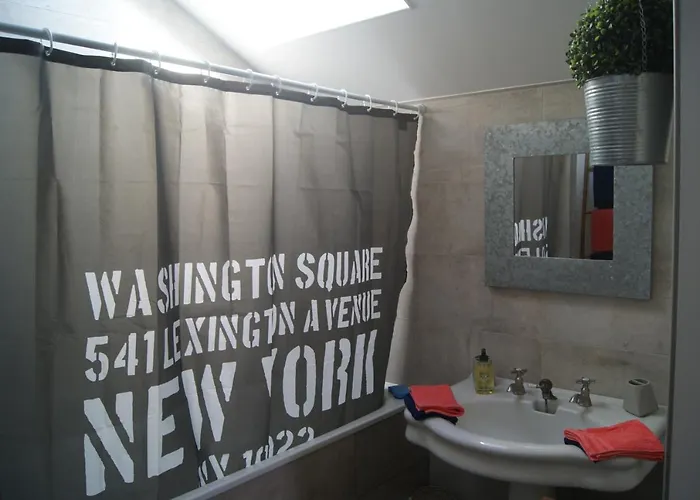 Maison Prés Du Circuit 24h Du Mans Hébergement de vacances Arnage